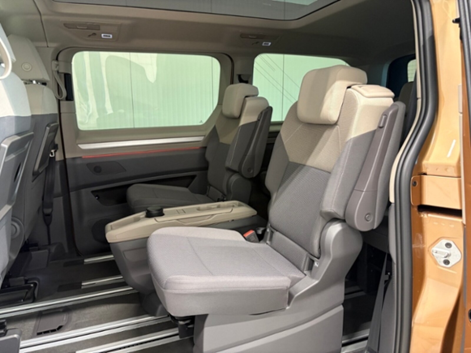 Volkswagen Multivan Langversion – Bild 21