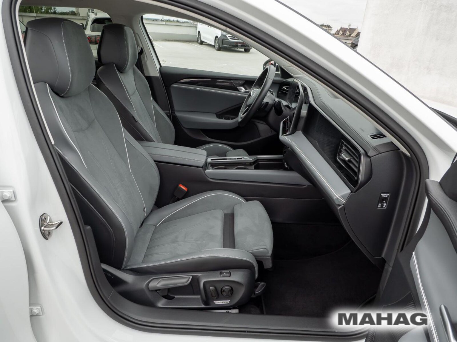 Volkswagen Passat – Bild 12