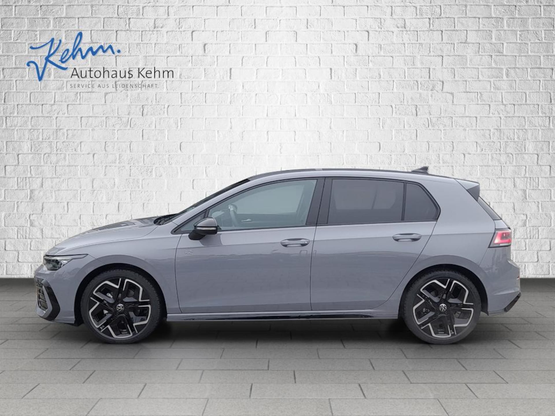 Volkswagen Golf R-Line