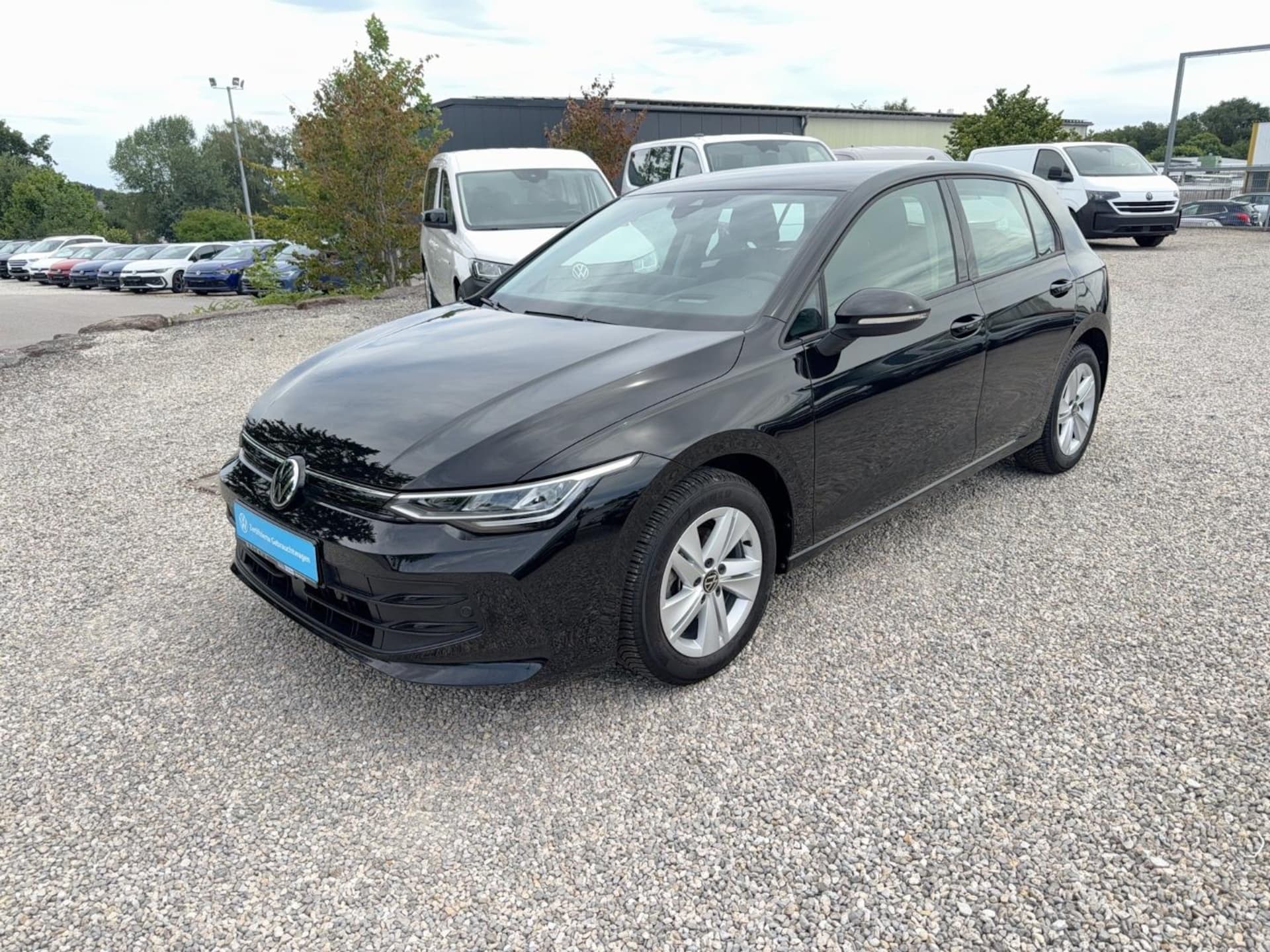 Volkswagen Golf Life