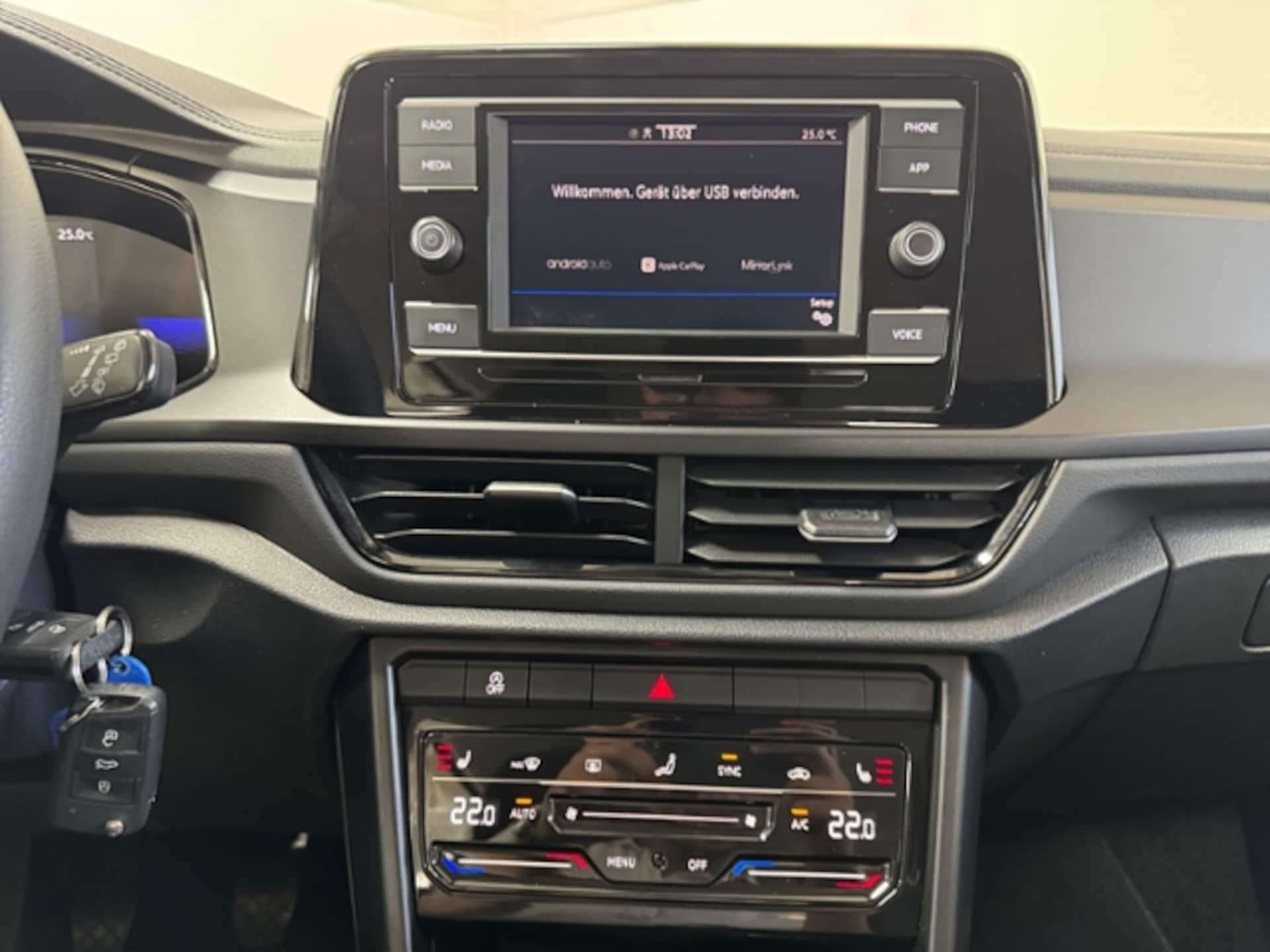 Volkswagen T-Roc Basis-Modell