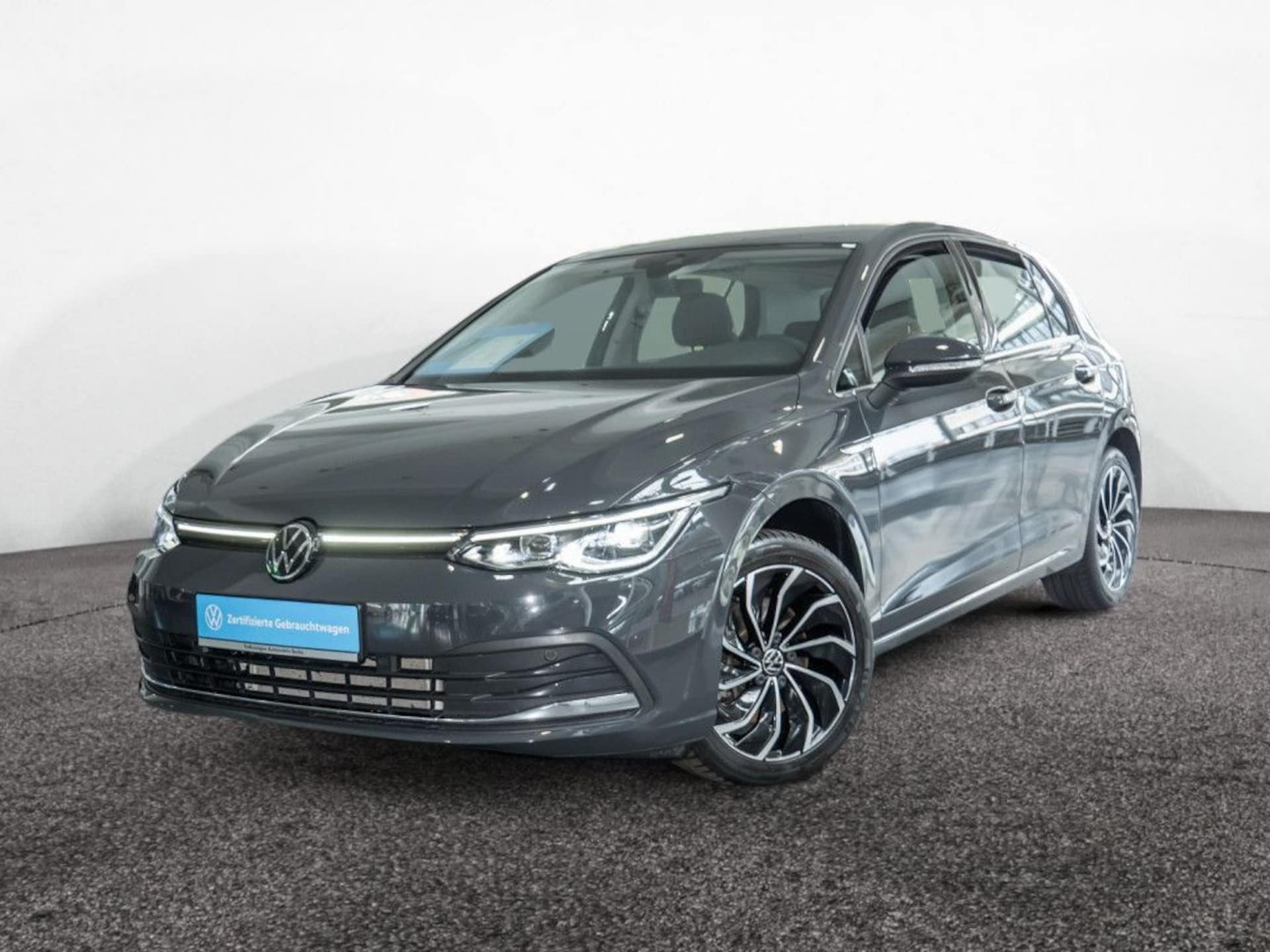 Volkswagen Golf Style