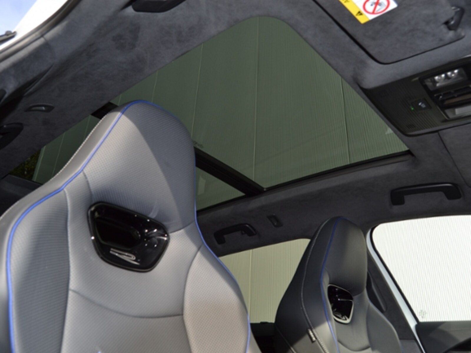 Volkswagen Passat – Bild 28