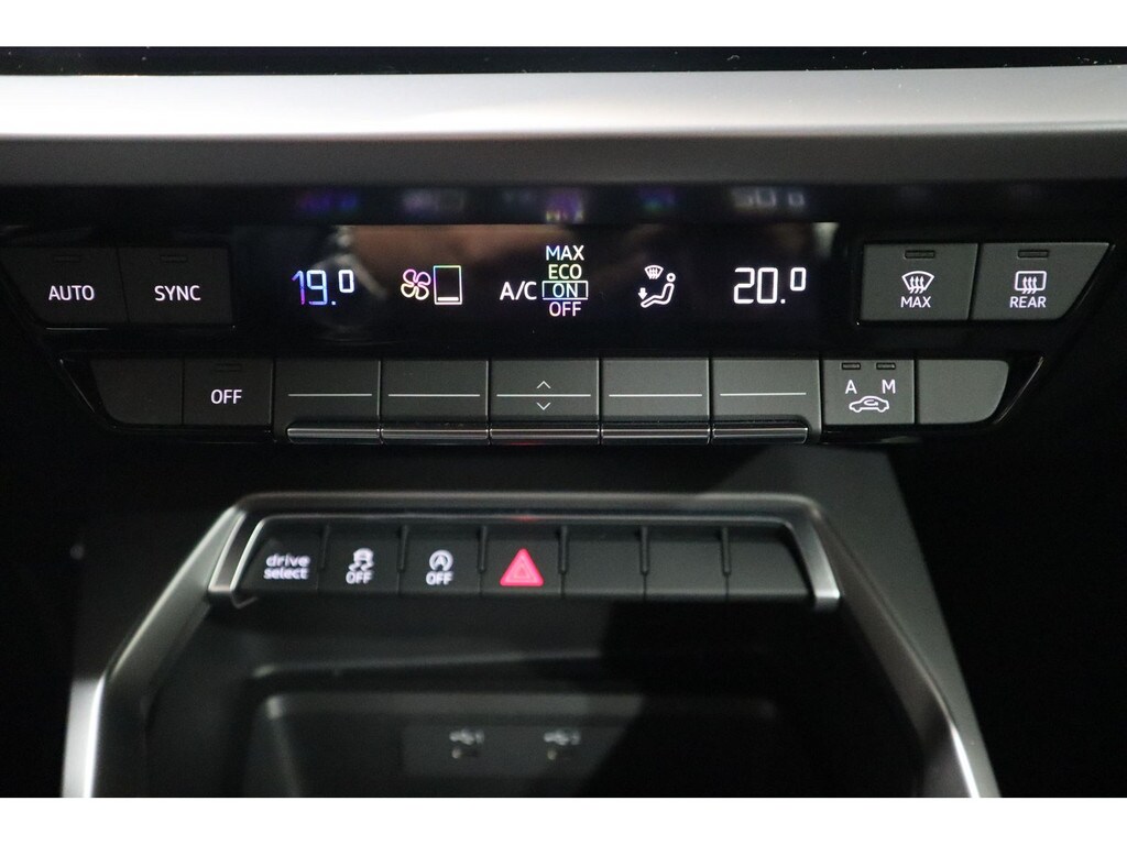 Image about Audi S3 Limousine TFSI quattro S tronic