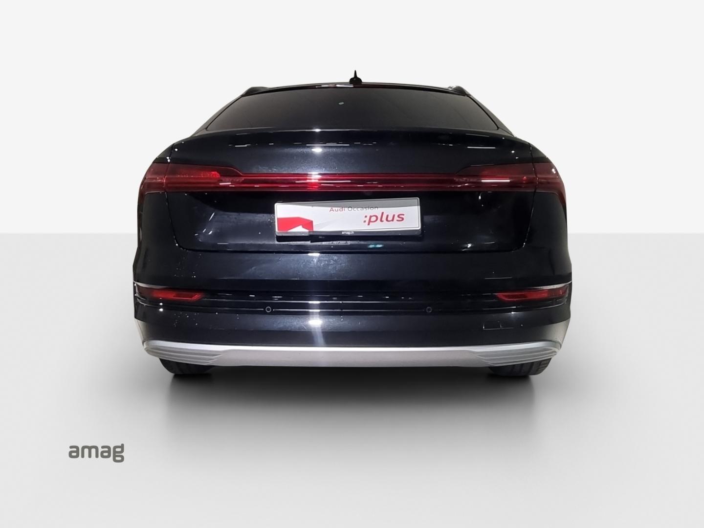 Image de Audi e-tron Sportback Black Edition advanced 55 quattro 300,00 kW - for more details contact your dealer