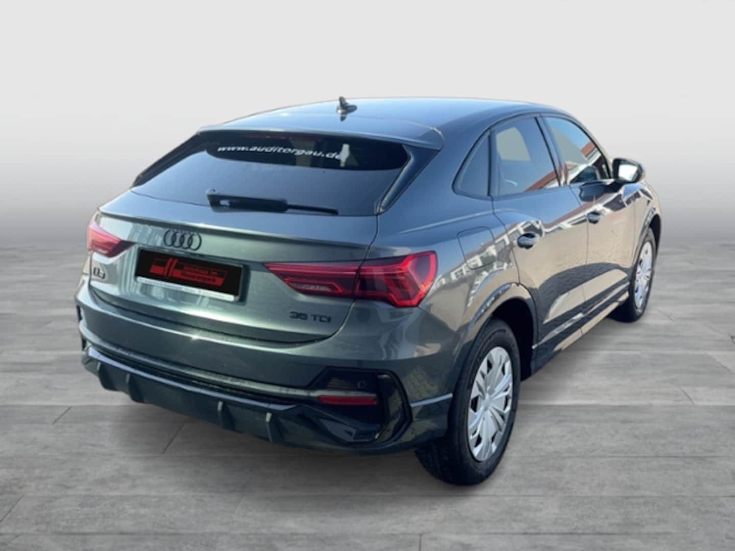 Bild über Audi Q3 Sportback TDI 110 kW S tronic - für weitere Informationen kontaktieren Sie den Audi Partner