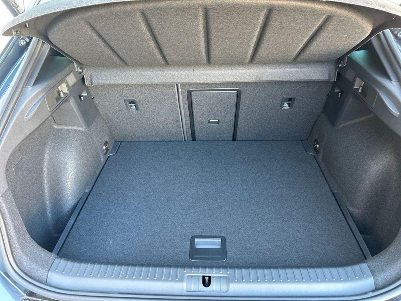 CUPRA Formentor 1.5 eTSI DSG 110 kW (150 CV) — photo 7