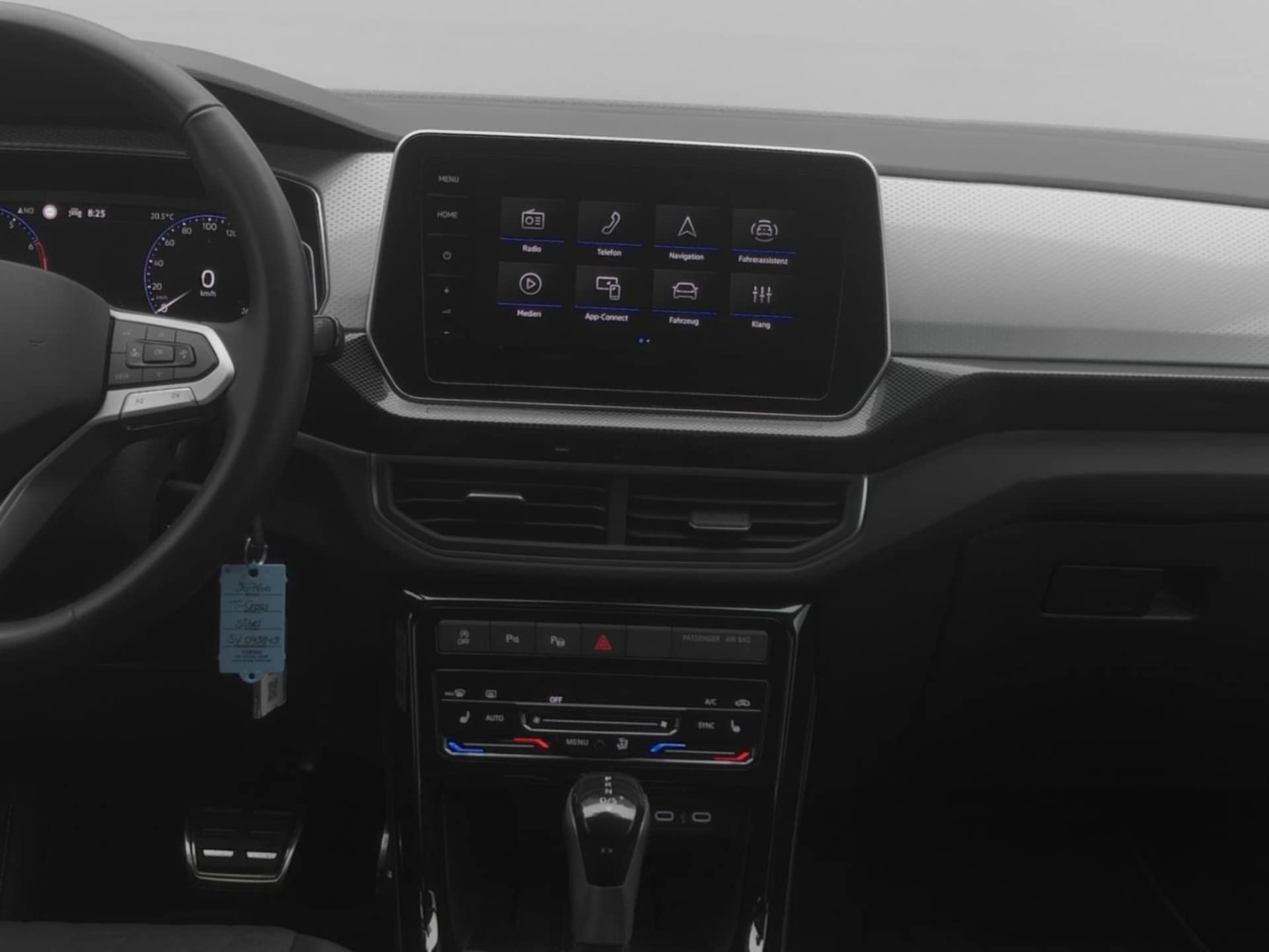 Volkswagen T-Cross Life