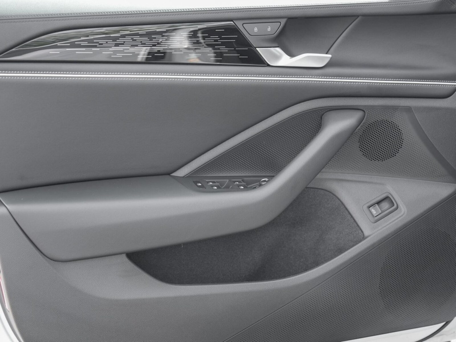 Volkswagen Passat – Bild 18