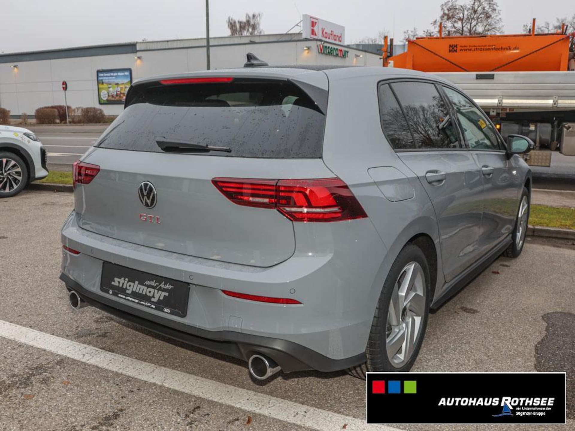 Volkswagen Golf GTI