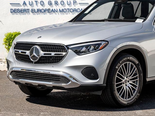 2026 Mercedes-Benz GLC 300