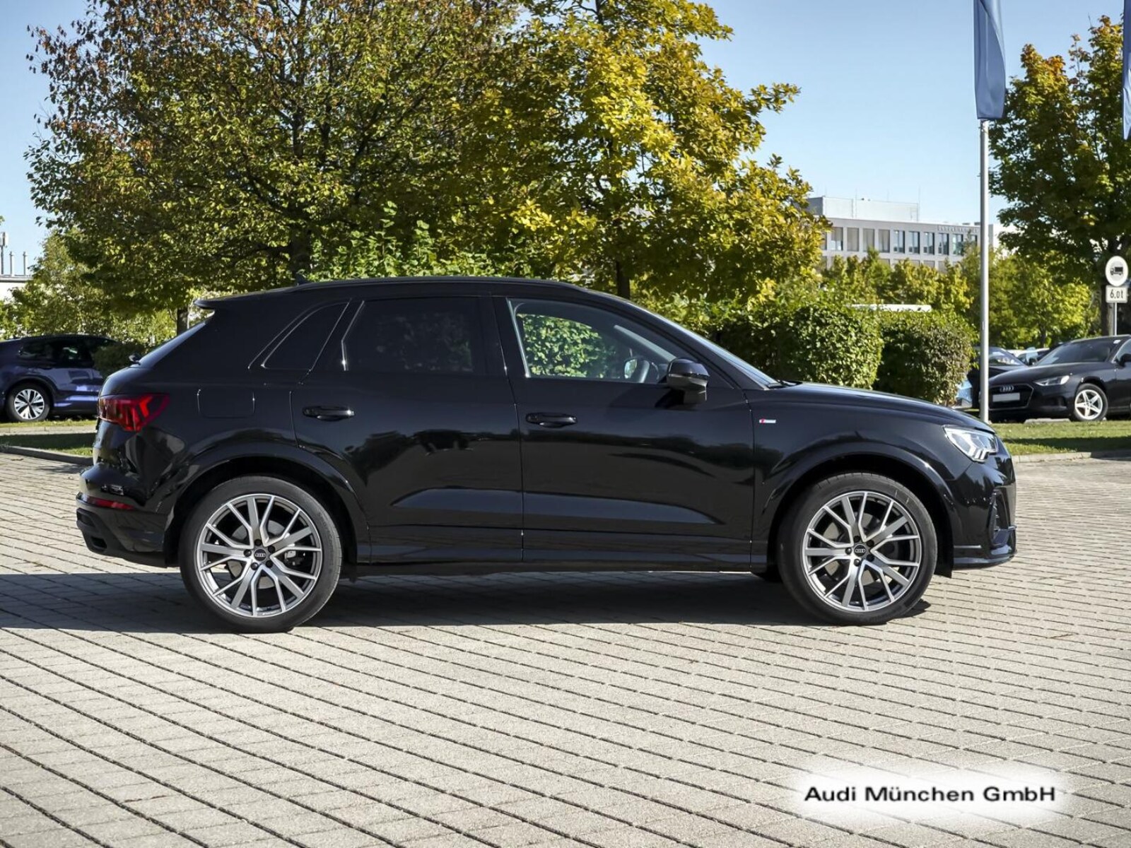 Audi Q3 – Bild 4