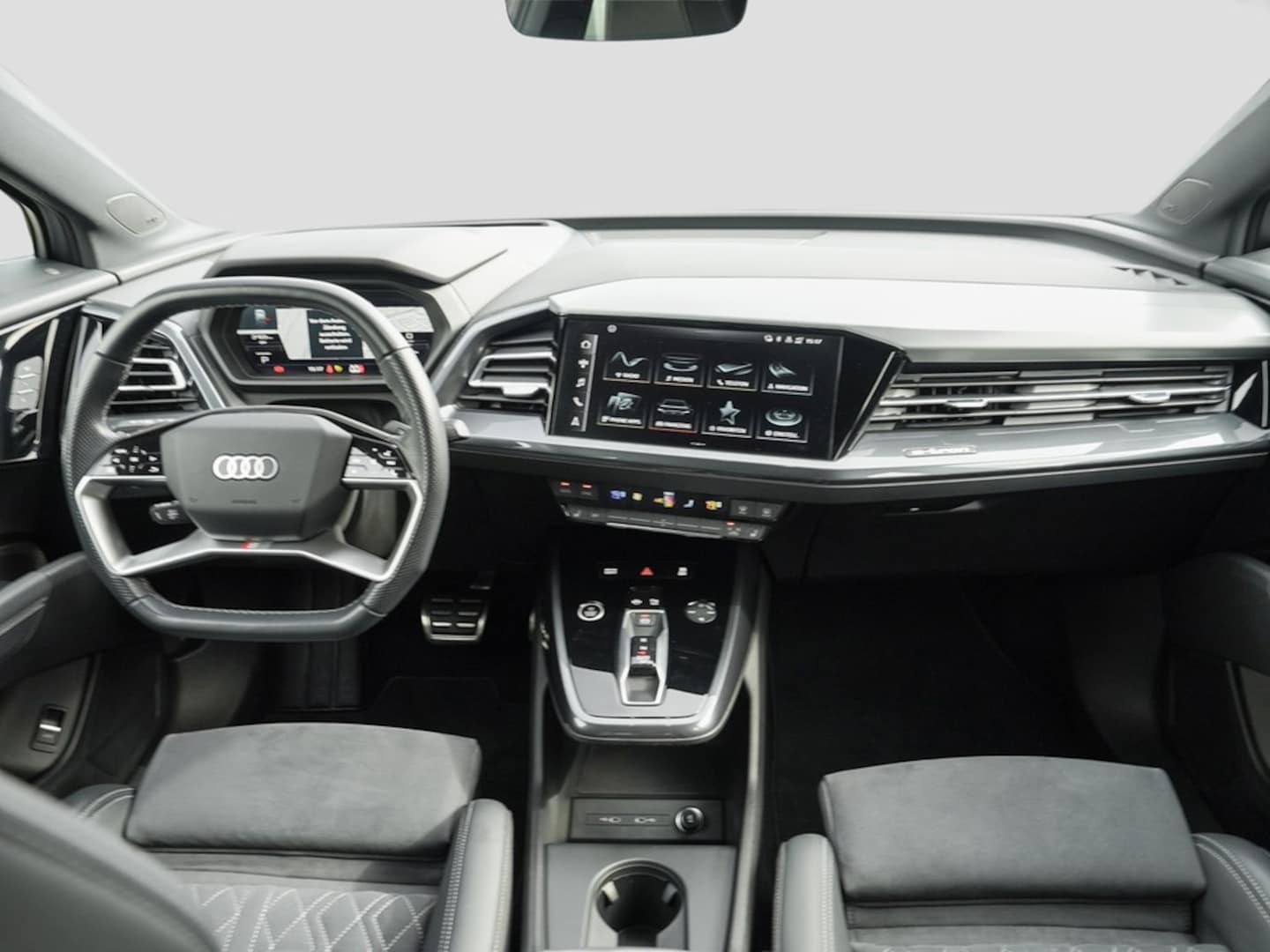 Bild über Audi Q4 Sportback e-tron 35 e-tron - für weitere Informationen kontaktieren Sie den Audi Partner