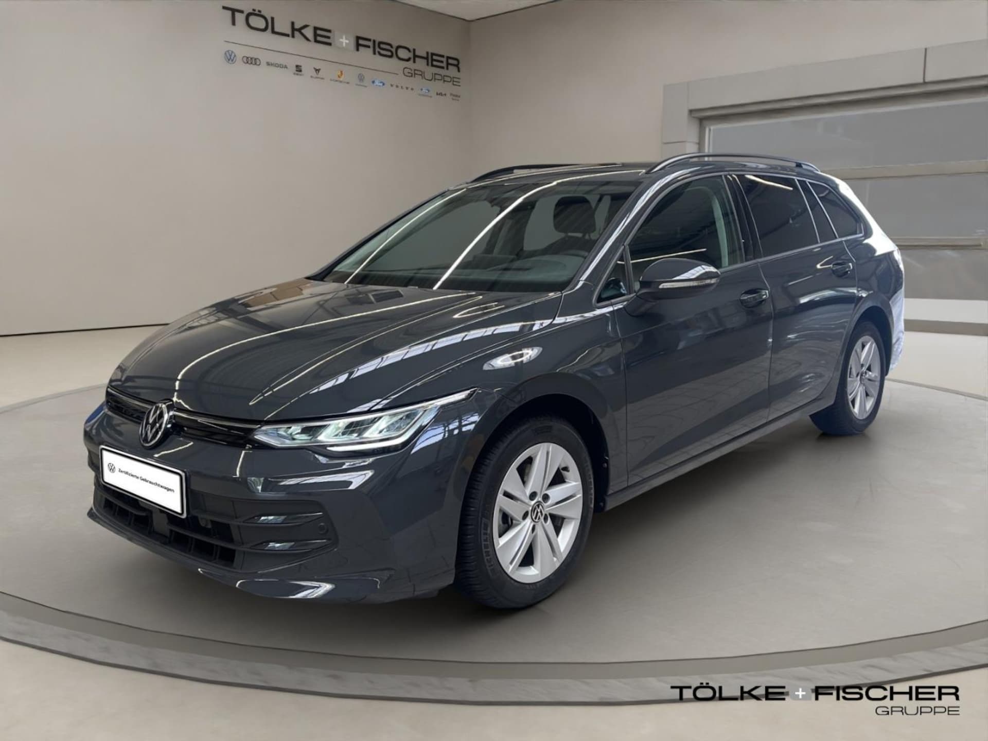 Volkswagen Golf Variant Life