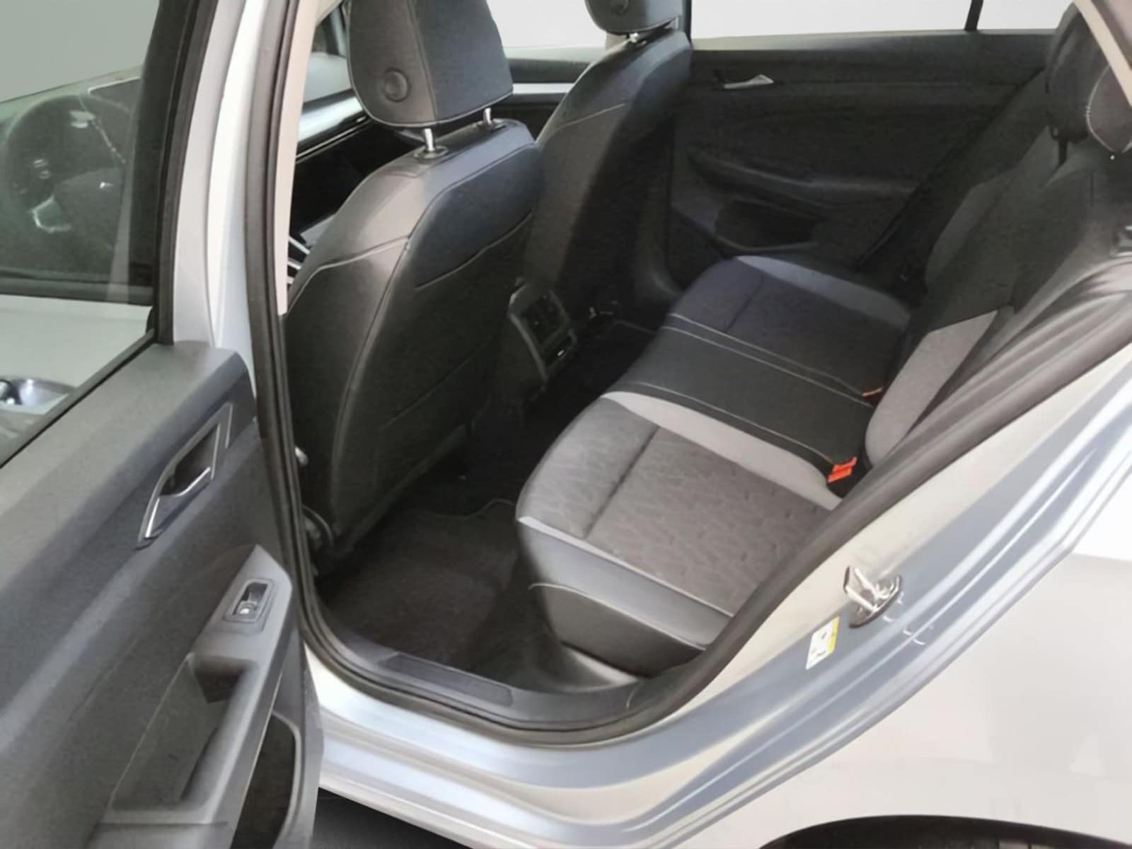 Volkswagen Golf – Bild 9