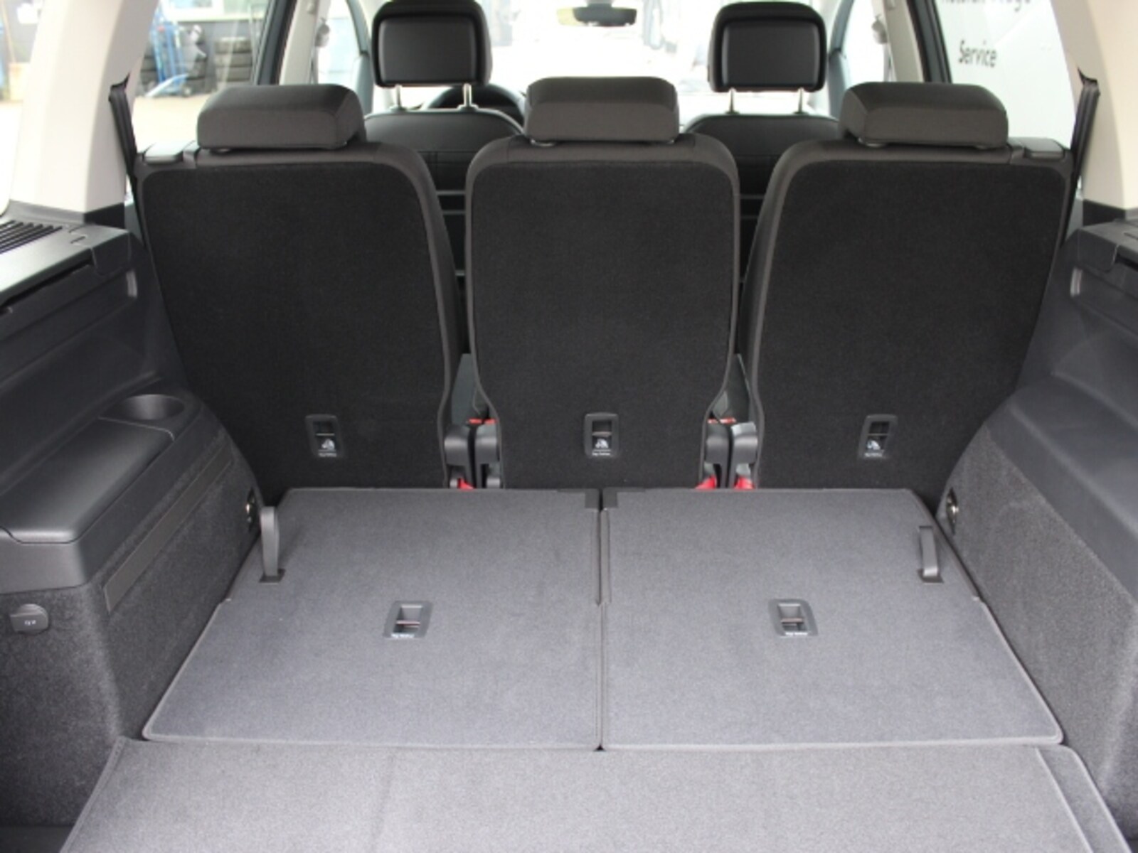 Volkswagen Touran – Bild 13