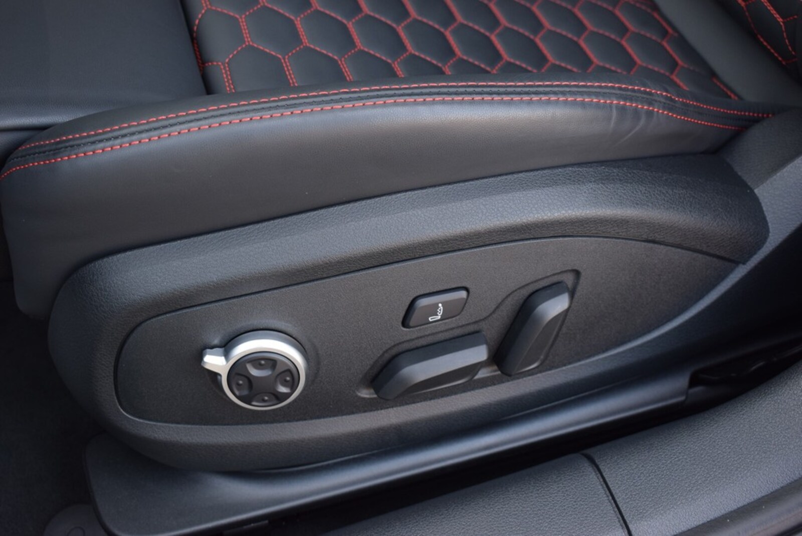 Audi RS 4 Avant – Bild 14