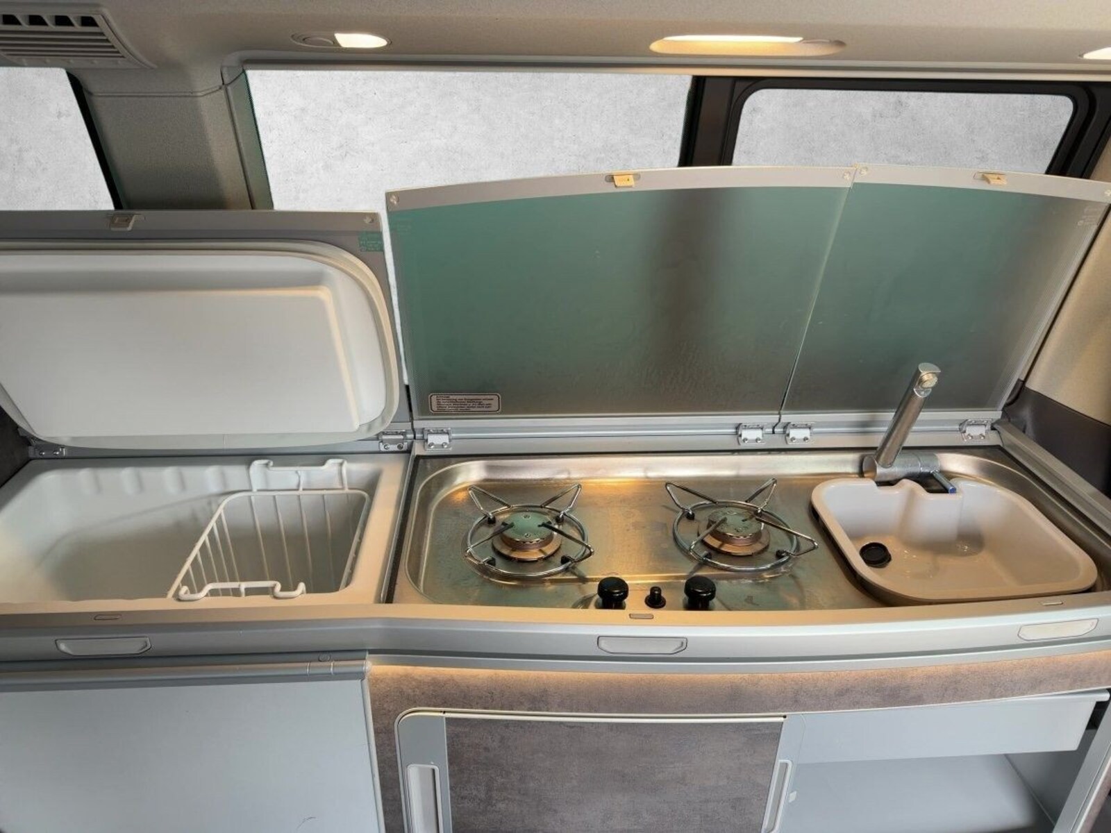 Volkswagen T6.1 California – Bild 17