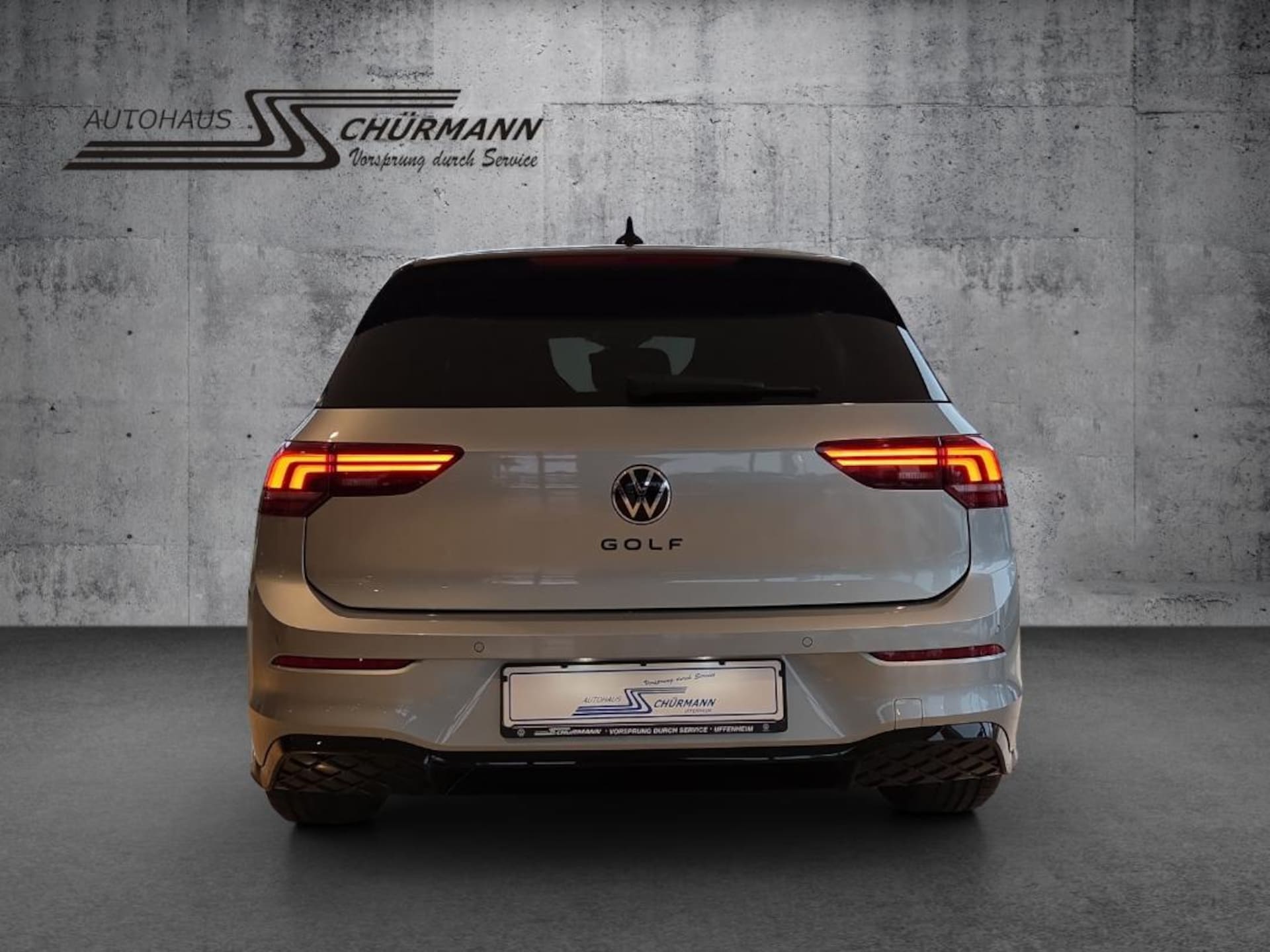 Volkswagen Golf R-Line