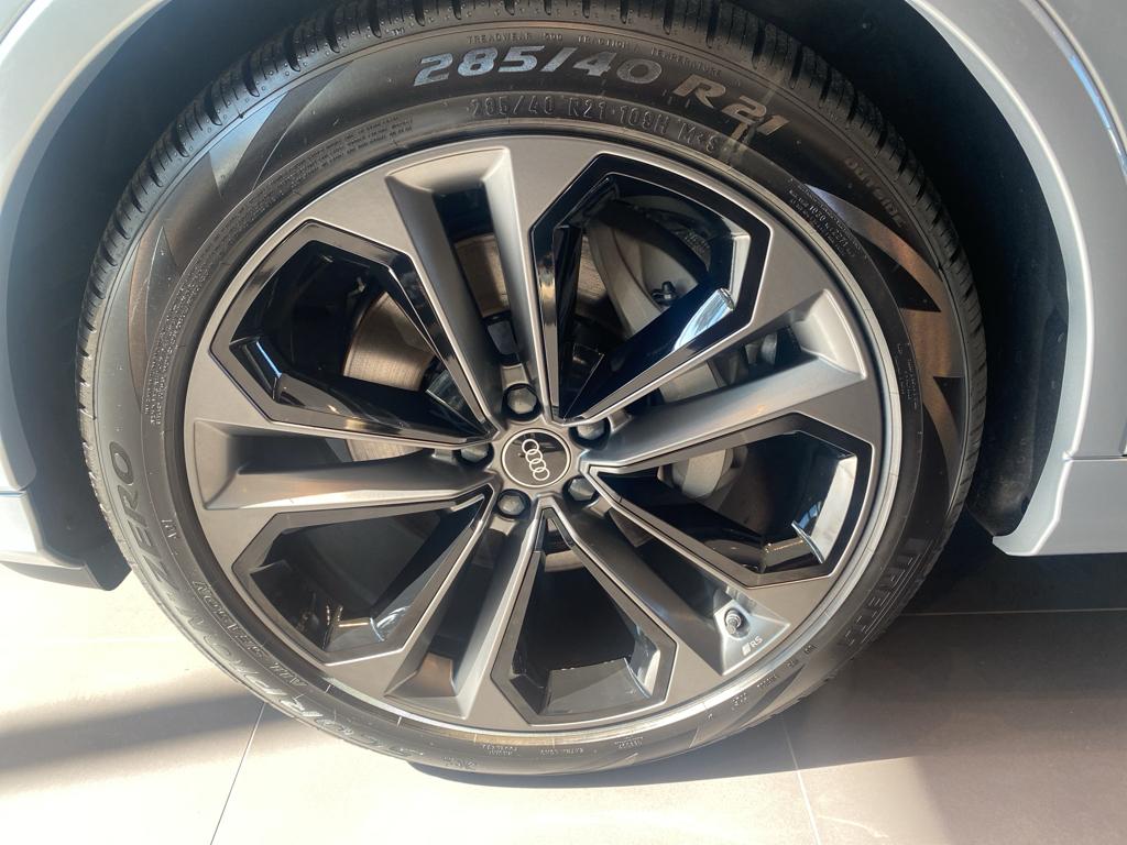 2025 Audi Q7 Premium Plus - Photo 7