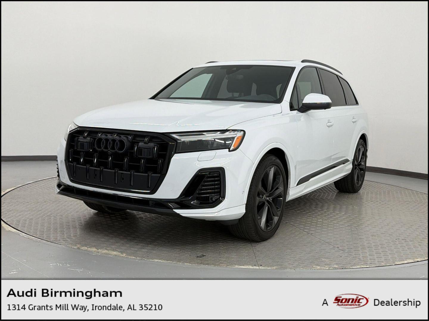2025 Audi Q7 55 Premium Plus quattro Tiptronic's photo