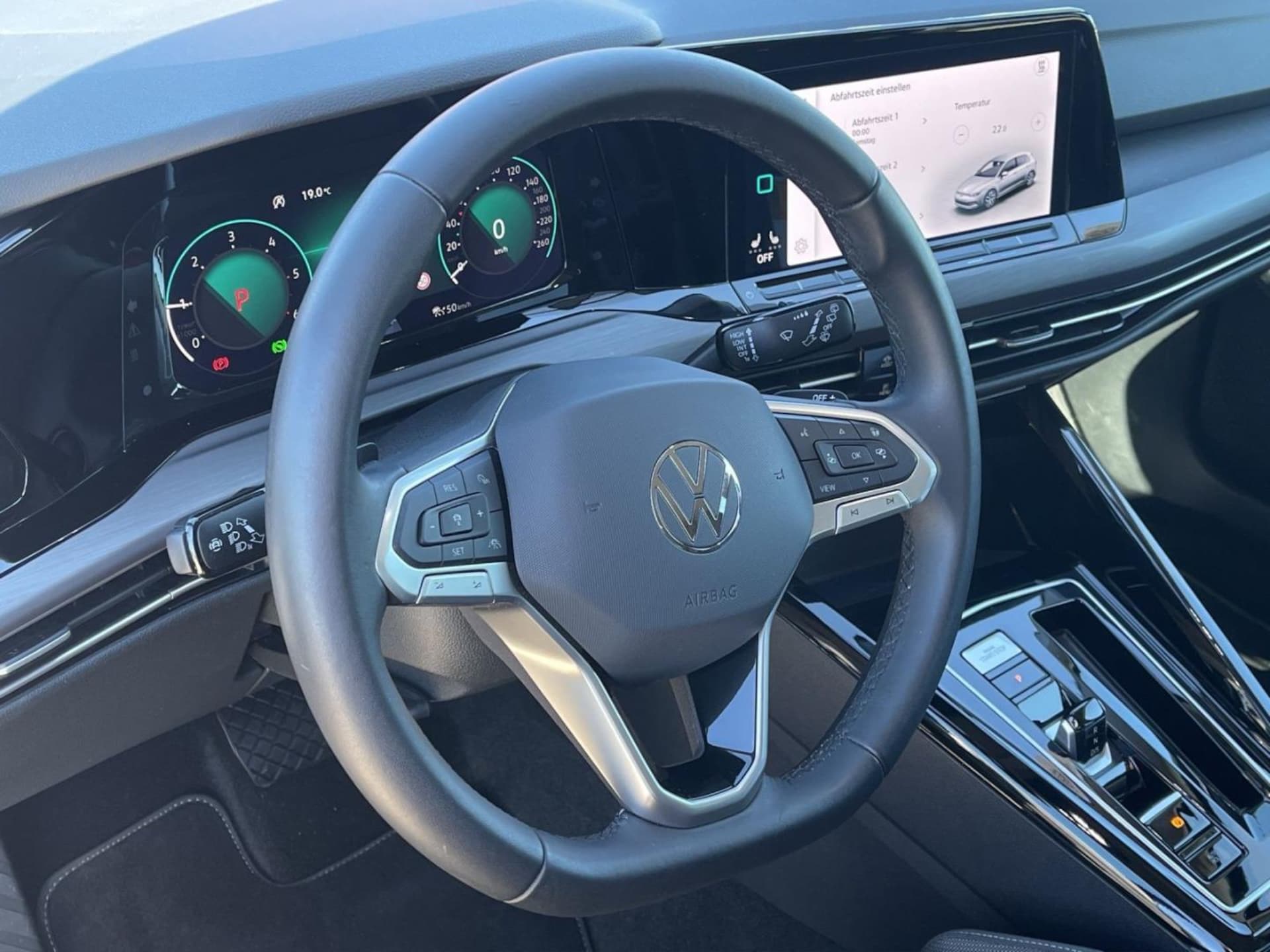 Volkswagen Golf Style