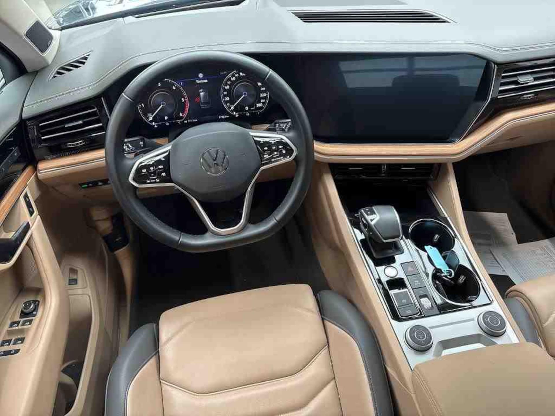 Volkswagen Touareg Atmosphere
