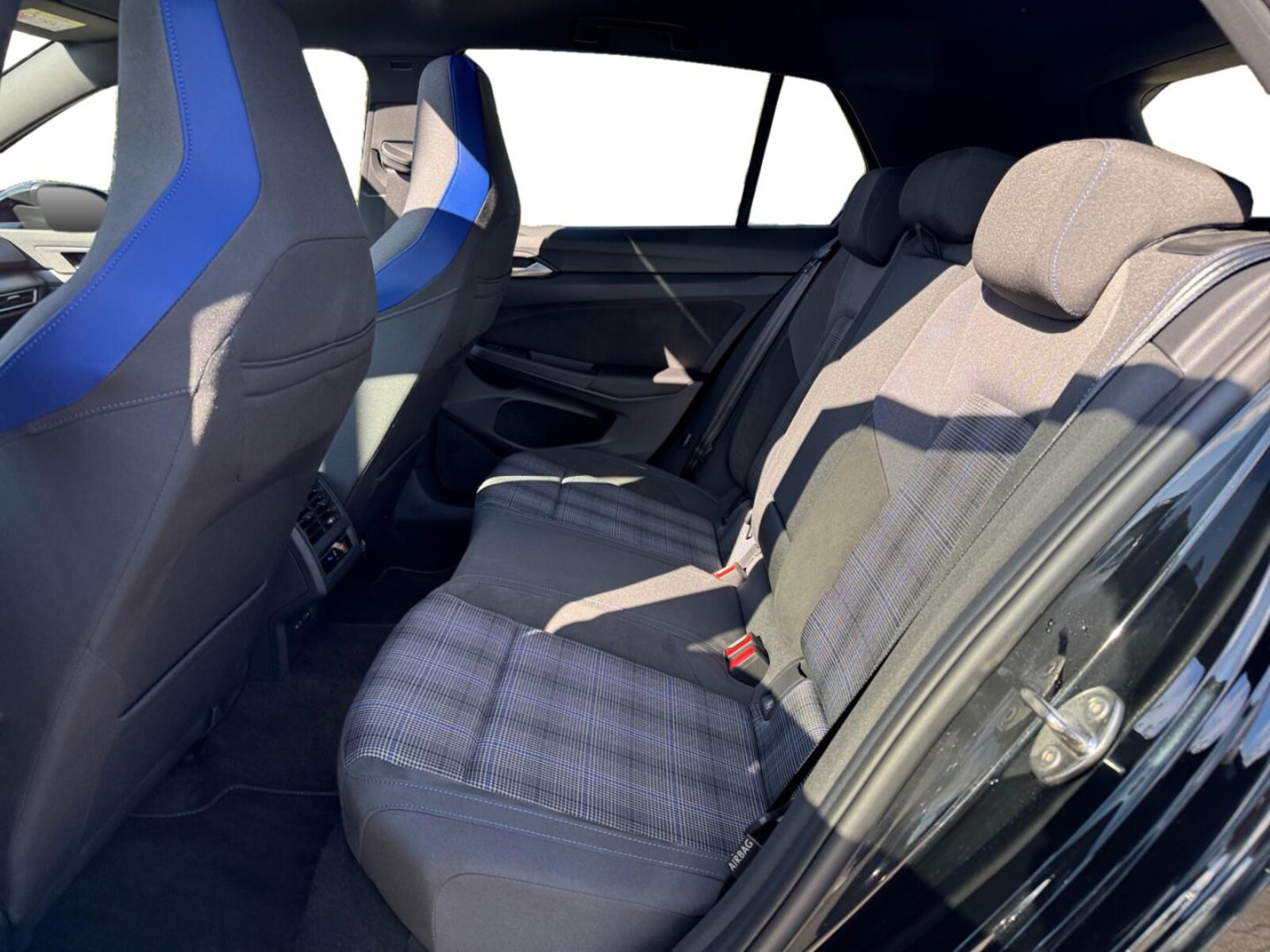 Volkswagen Golf – Bild 12