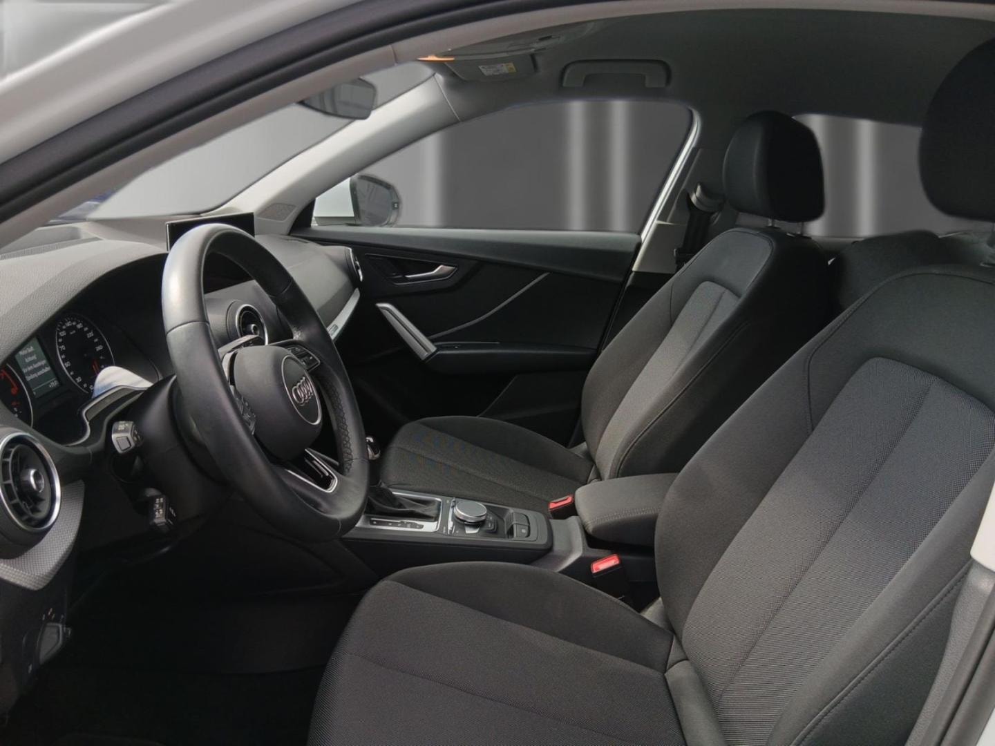 Bild über Audi Q2 advanced 35 TFSI S tronic - für weitere Informationen kontaktieren Sie den Audi Partner