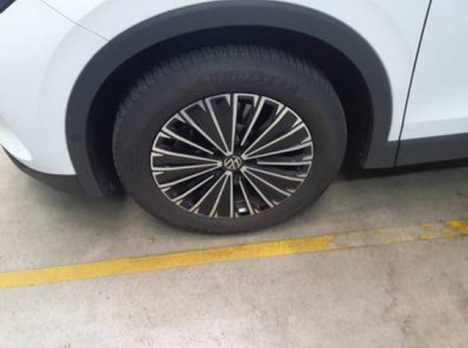 Volkswagen Tiguan – Bild 3