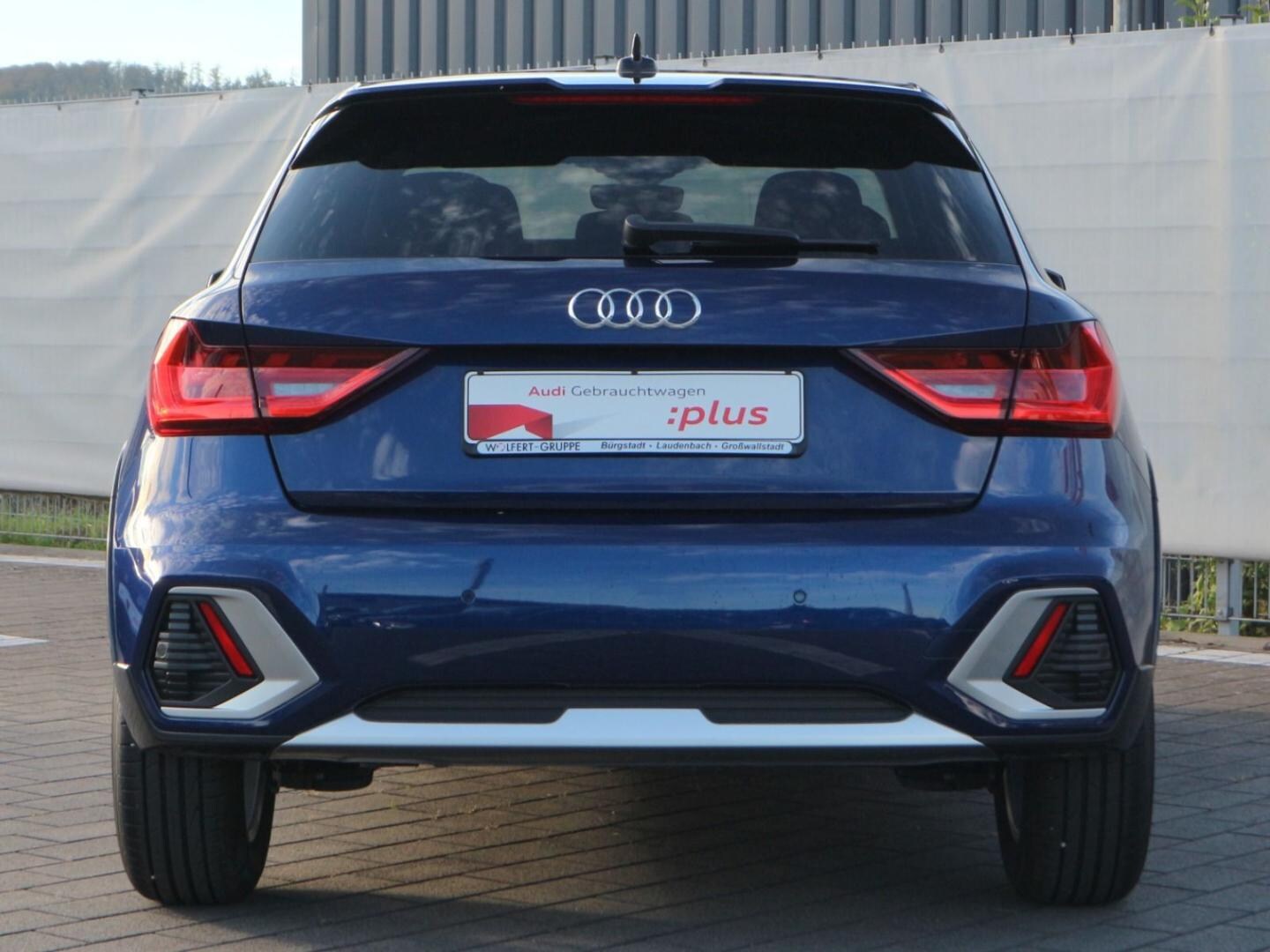 Bild über Audi A1 allstreet 30 TFSI S tronic - für weitere Informationen kontaktieren Sie den Audi Partner