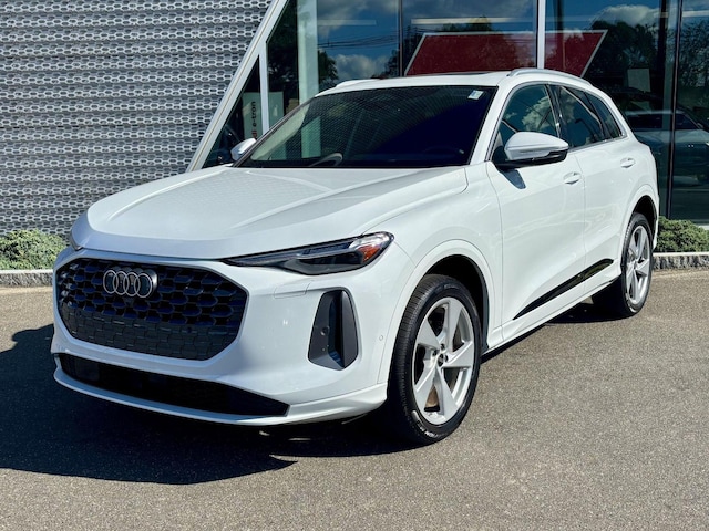 Photo of 2025 Audi Q5