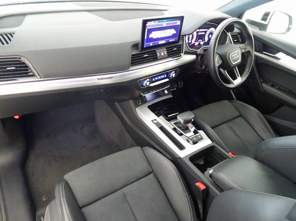 Image about Audi Q5 40 TDI quattro S line 150(204) kW(PS) S tronic