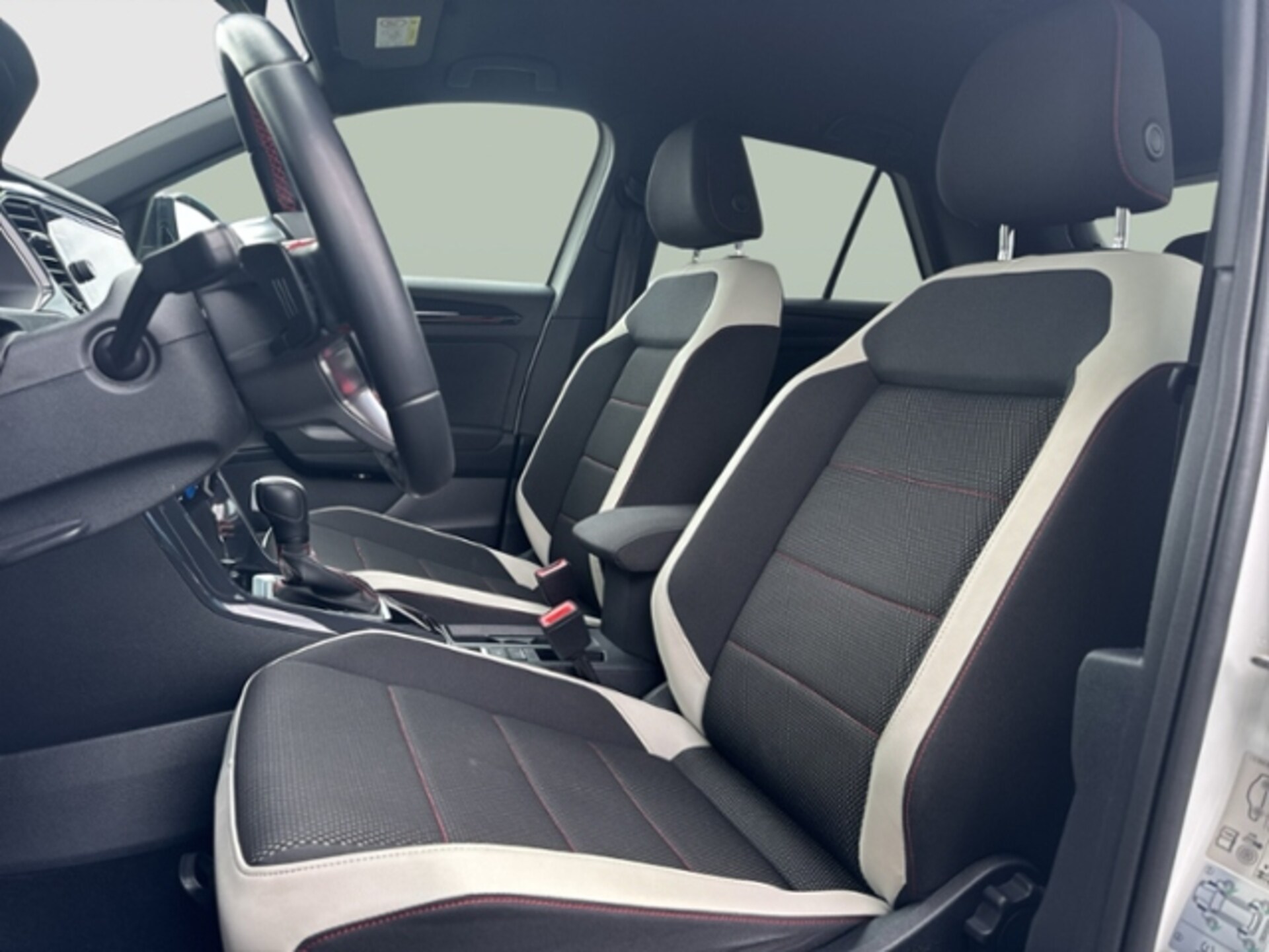 Volkswagen T-Roc Sport