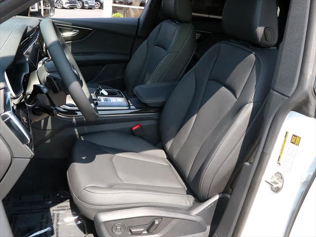 2025 AUDI Q8 - Image 11
