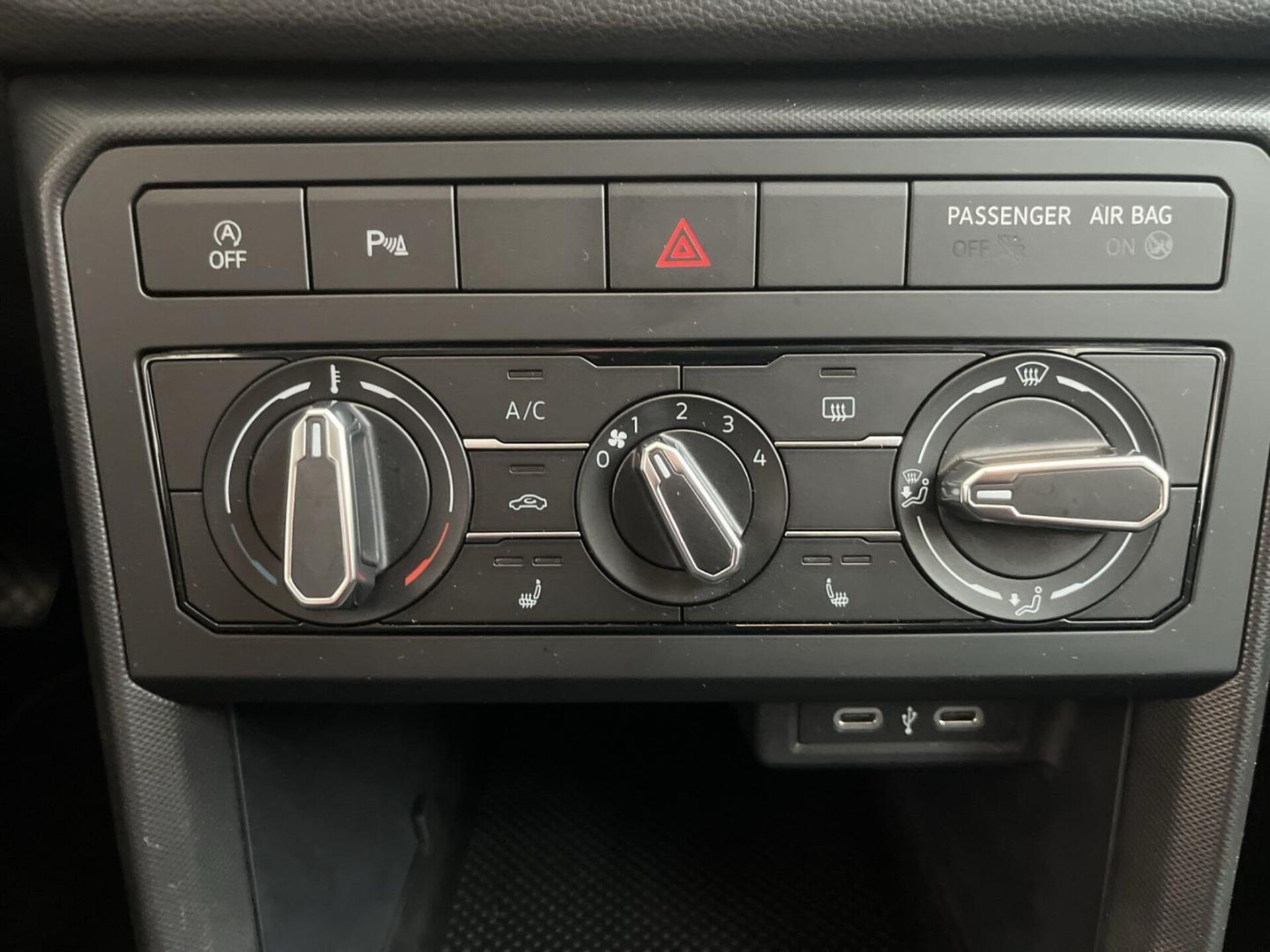 Volkswagen T-Cross Basis-Modell