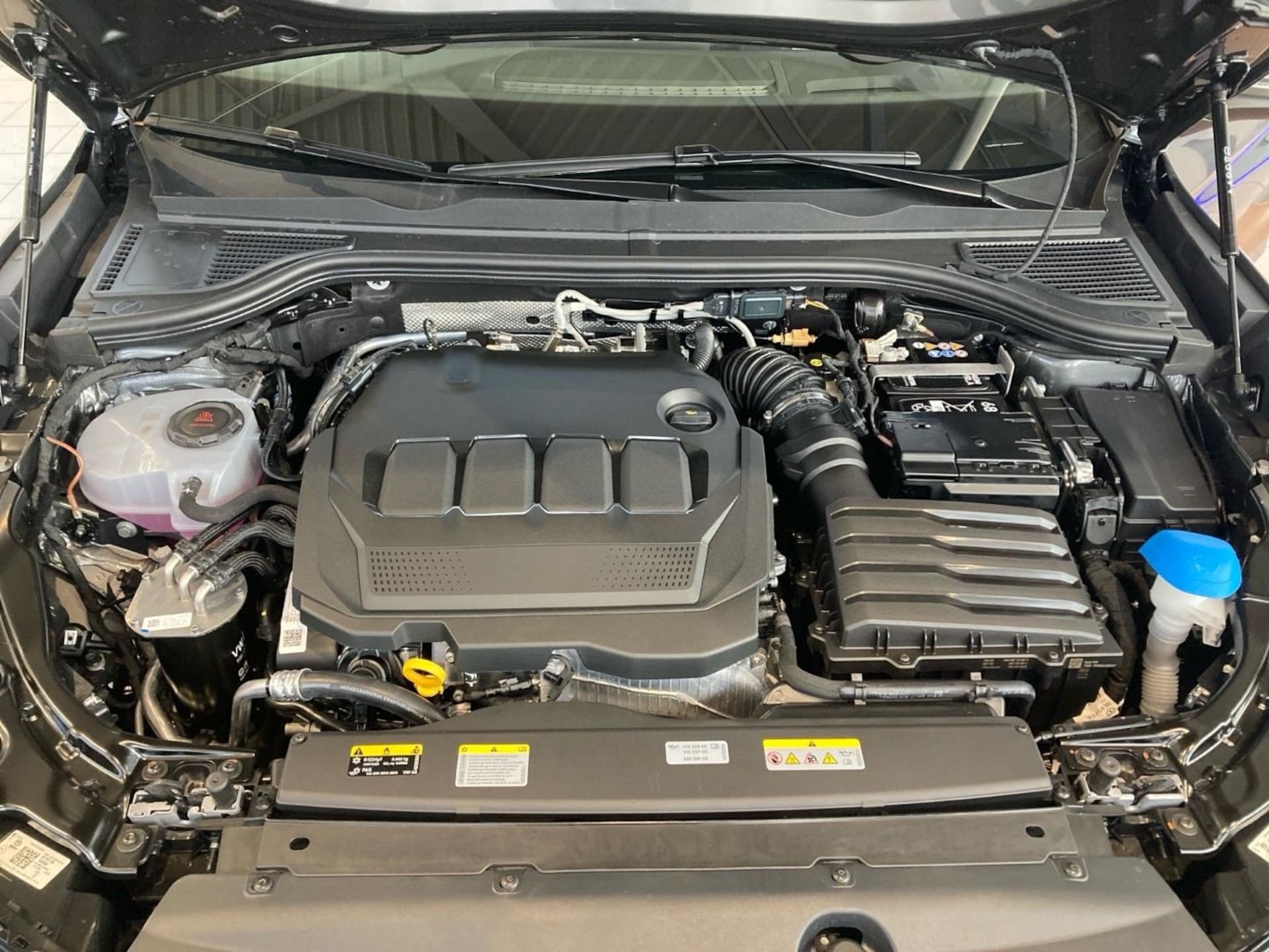 Volkswagen Passat Elegance