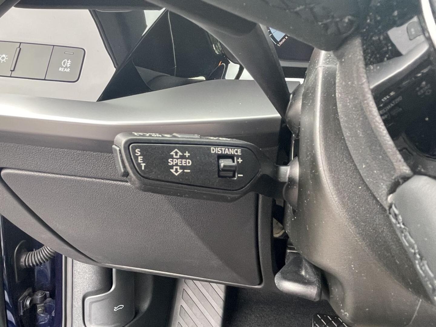 Bild über Audi A3 Sportback 35 TFSI S tronic - für weitere Informationen kontaktieren Sie den Audi Partner