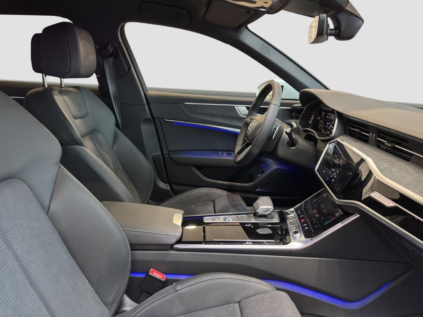 Bild über Audi A6 Avant S line 40 TDI quattro S tronic - für weitere Informationen kontaktieren Sie den Audi Partner