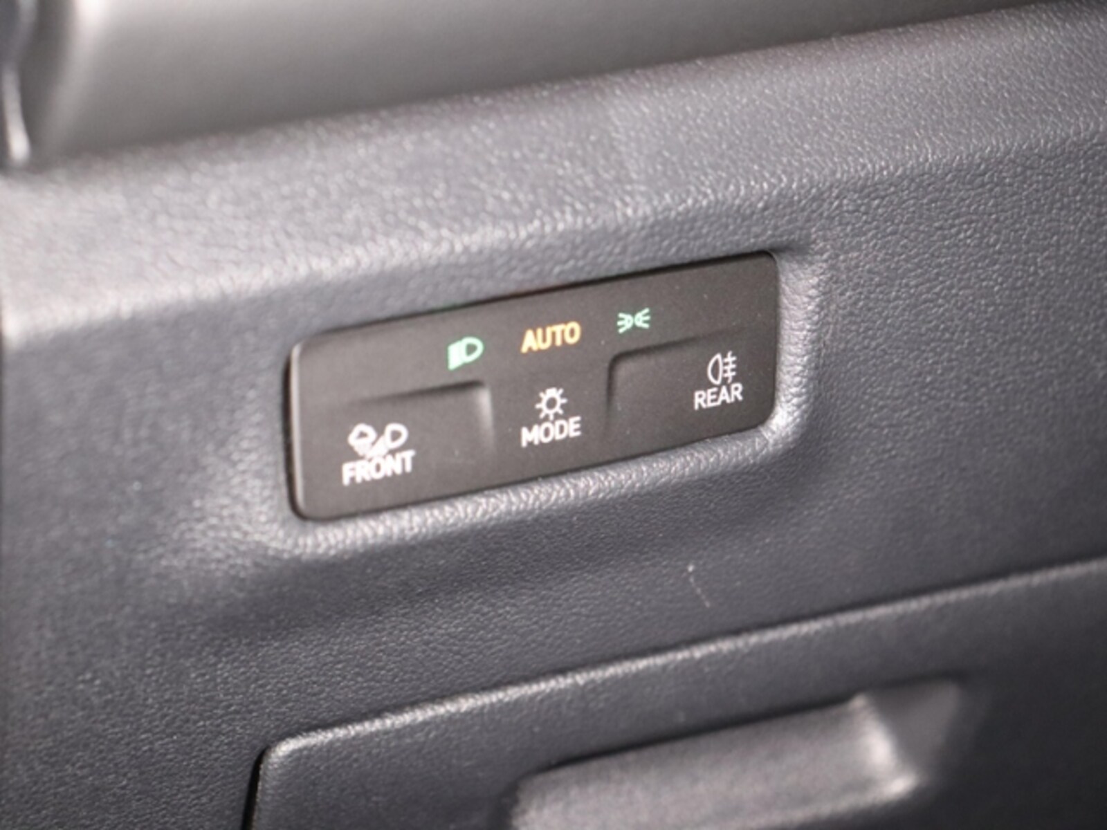 Volkswagen Tiguan – Bild 11