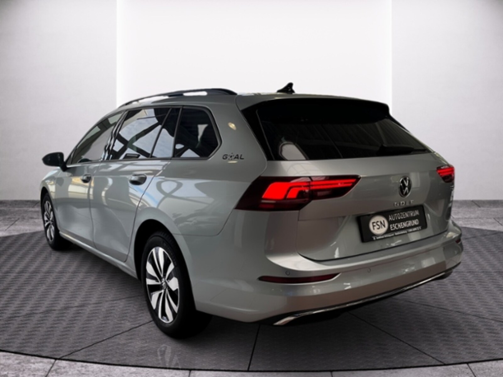Volkswagen Golf Variant – Bild 5