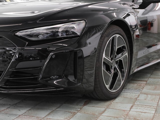 Image about Audi e-tron GT e-tron quattro