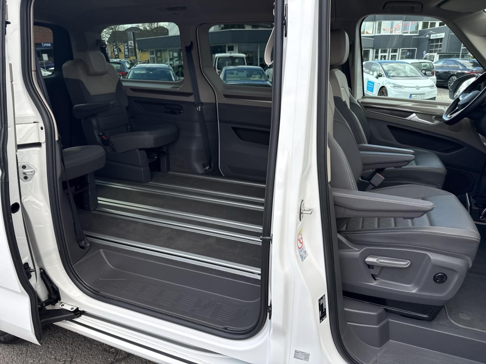 Volkswagen Multivan Langversion Style