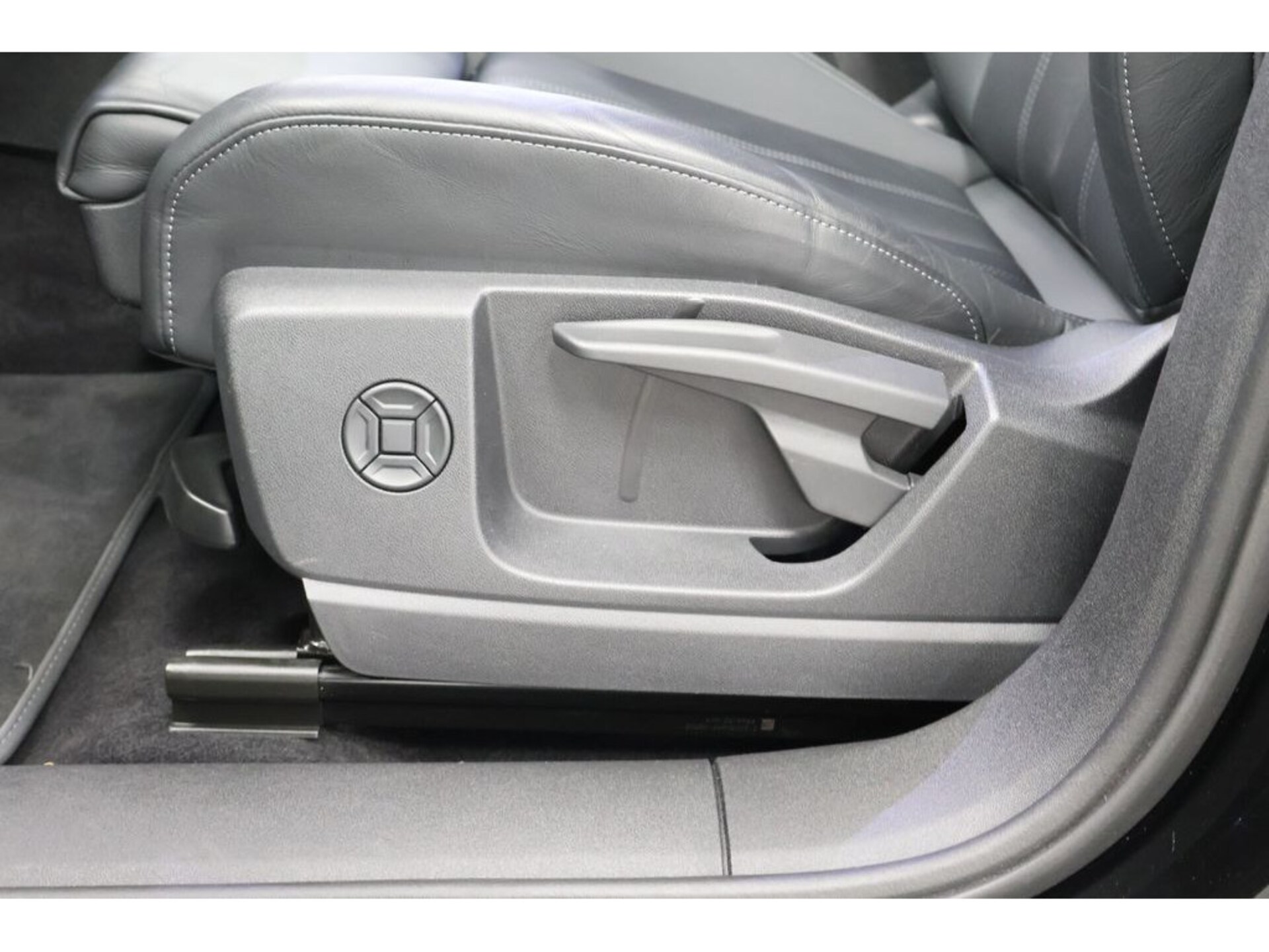Audi Q5 SUV edition one