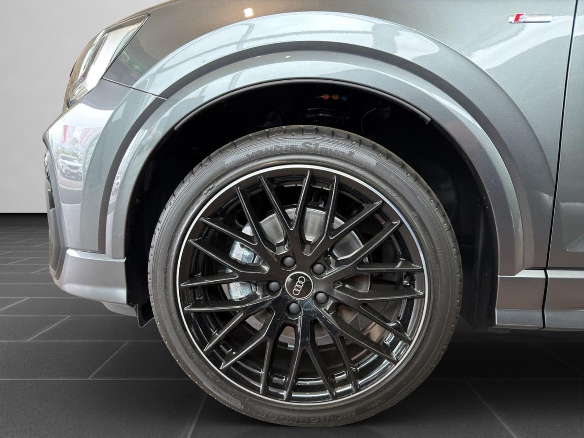 Audi Q2 S line