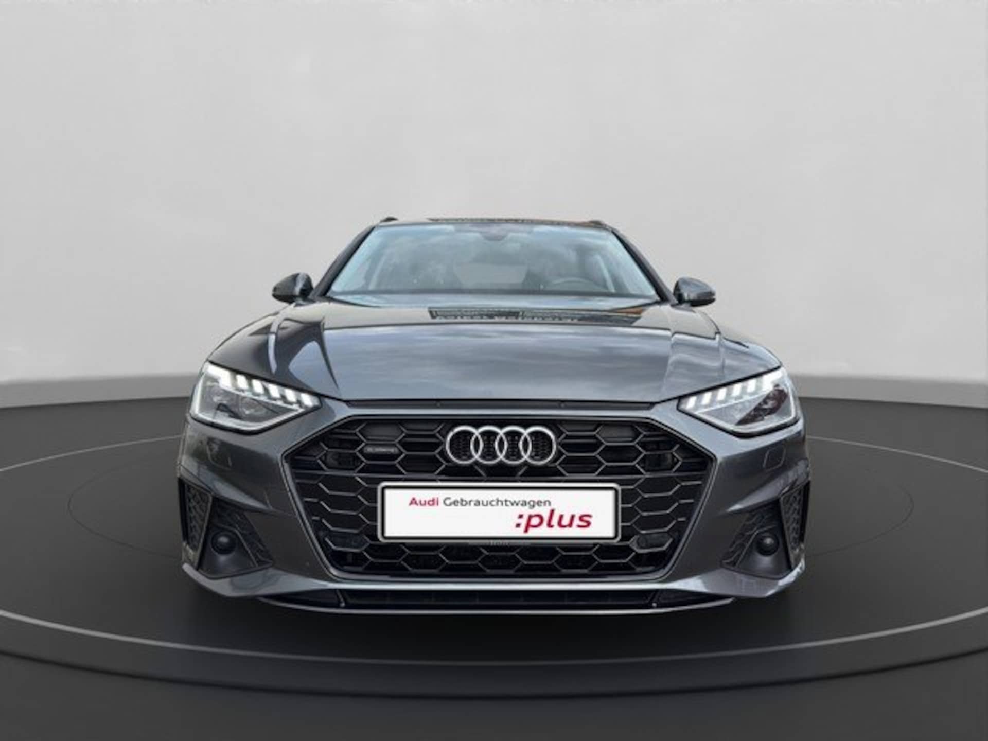 Audi A4 Avant S line