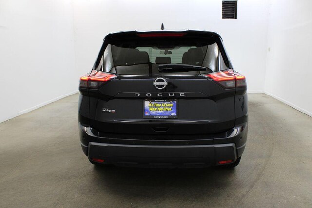 2024 Nissan Rogue