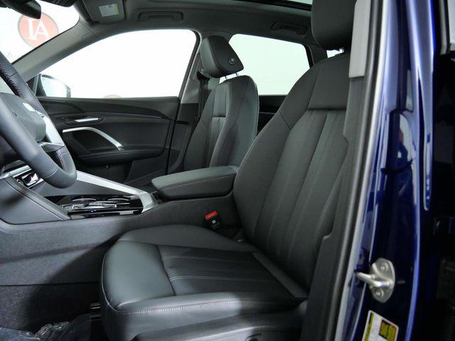 2025 Audi Q5 Premium - Photo 17
