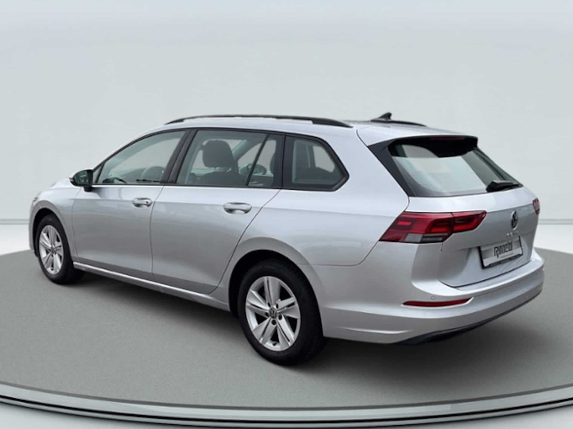 Volkswagen Golf Variant Life