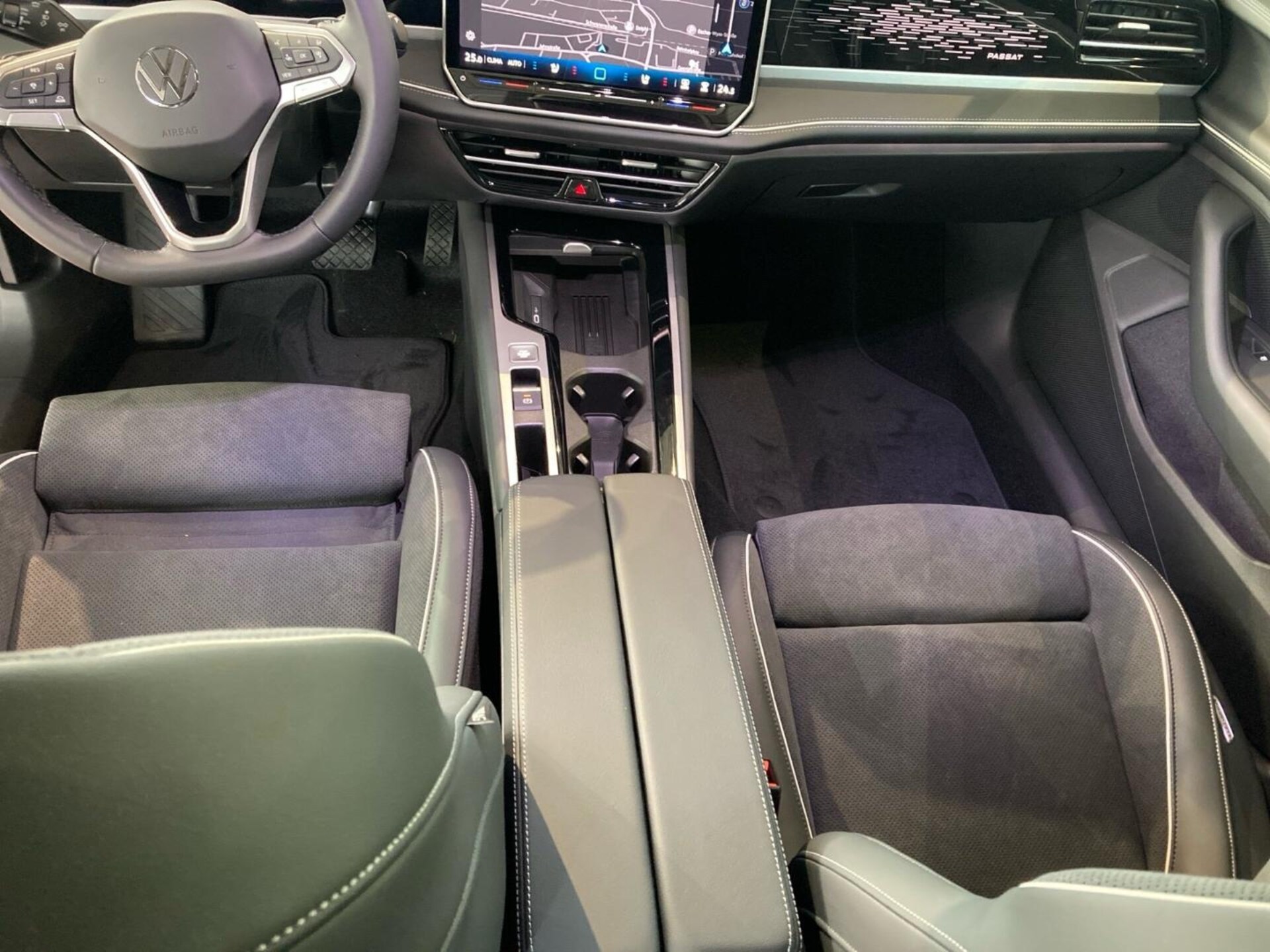 Volkswagen Passat Elegance